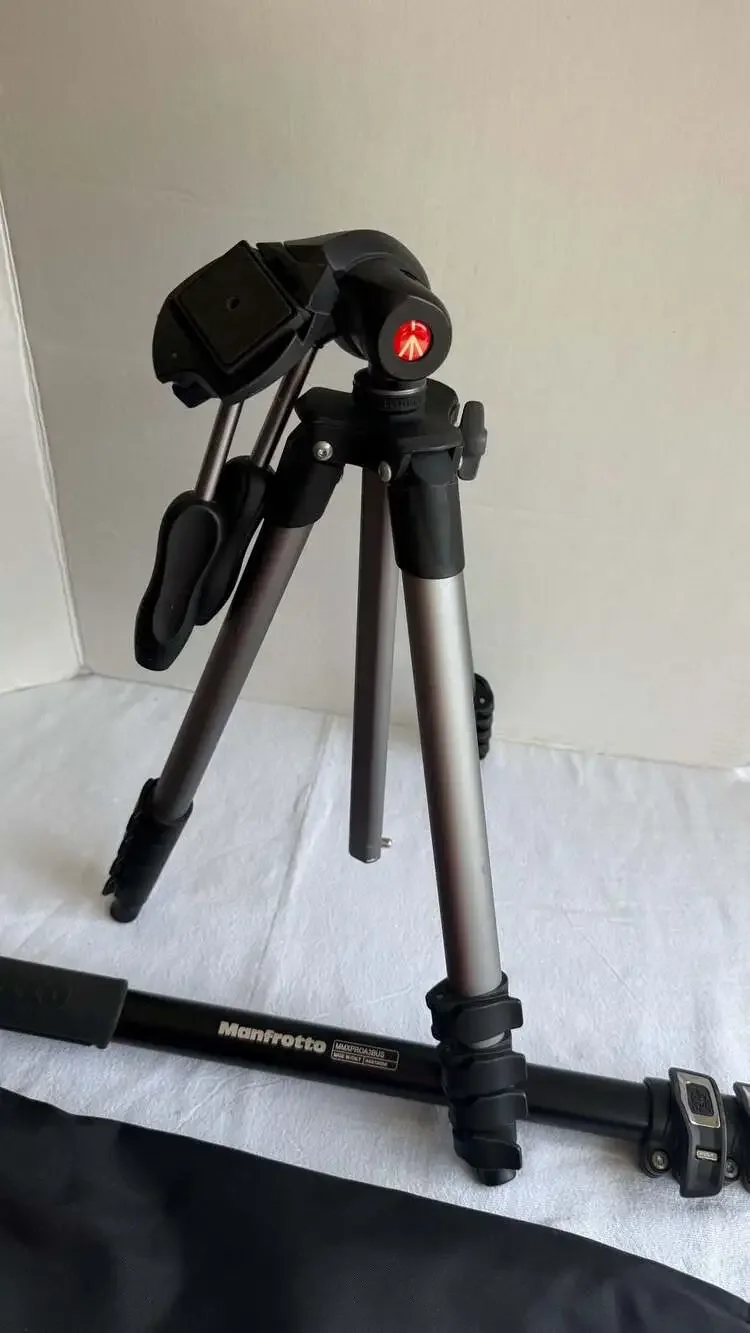 Manfrotto XPRO Aluminum 3-Section Monopod (MMXPROA3US)